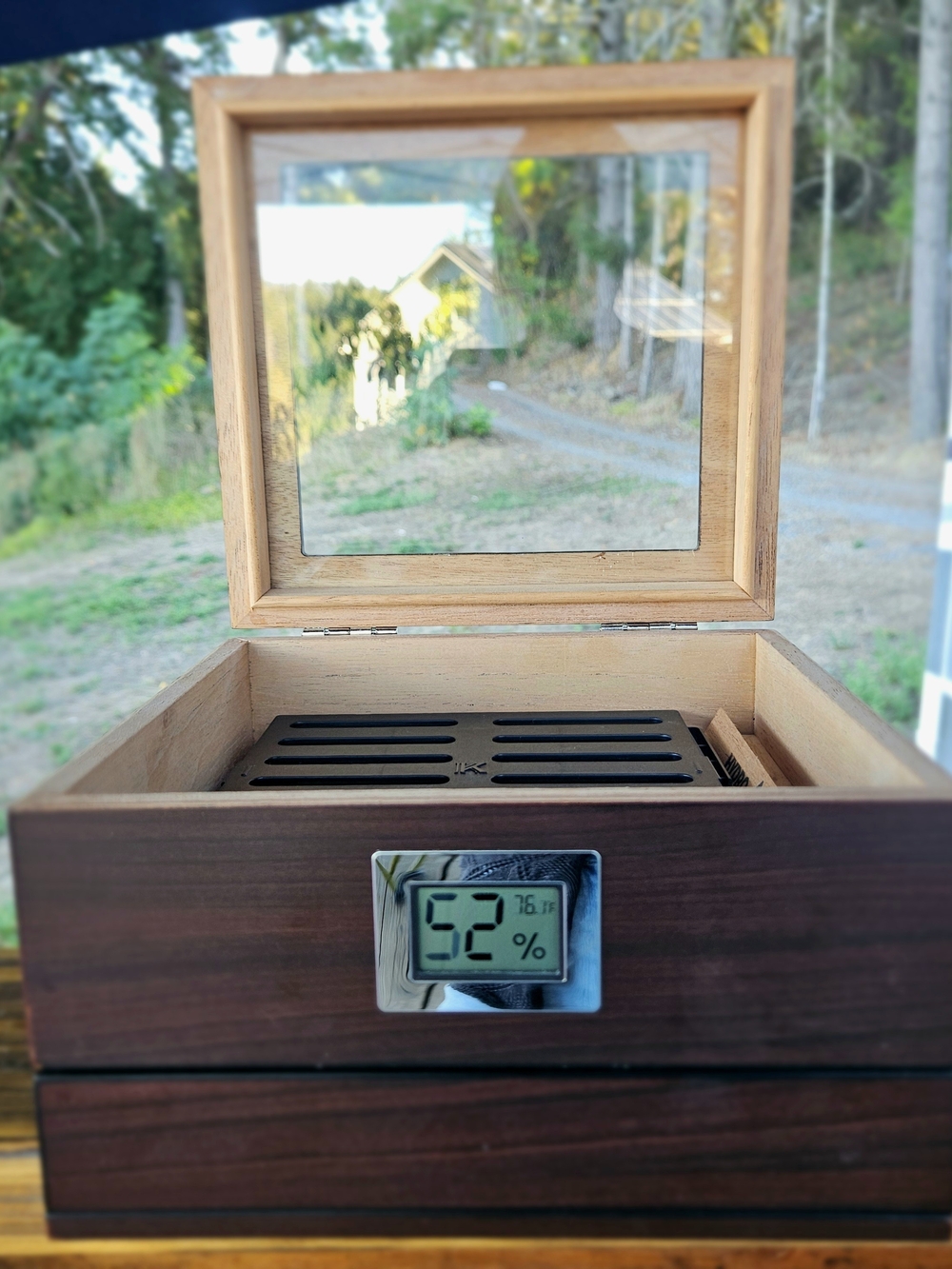 KLARO Cedar-Lined Cigar Humidor w/ Drawer, Digital Hygrometer & Hydro Stick